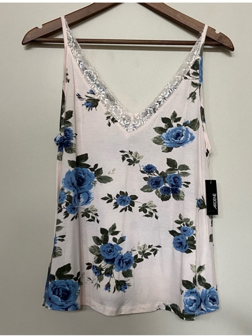 ☀️ Ardene ☀️ light pink floral top